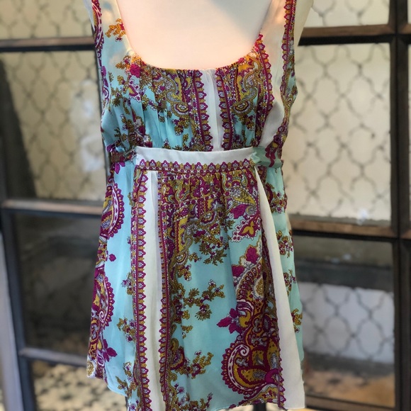 Stunning Alex & Trixie silk sleeveless top. NWOT.